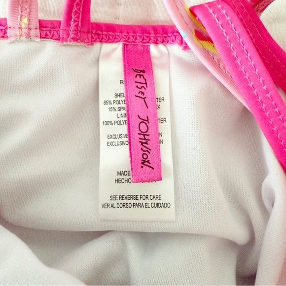 Betsey Johnson Kids Vibrant Pink Seashell One piece Ruffle Skirt Swimsuit 3T - Picture 4 of 5